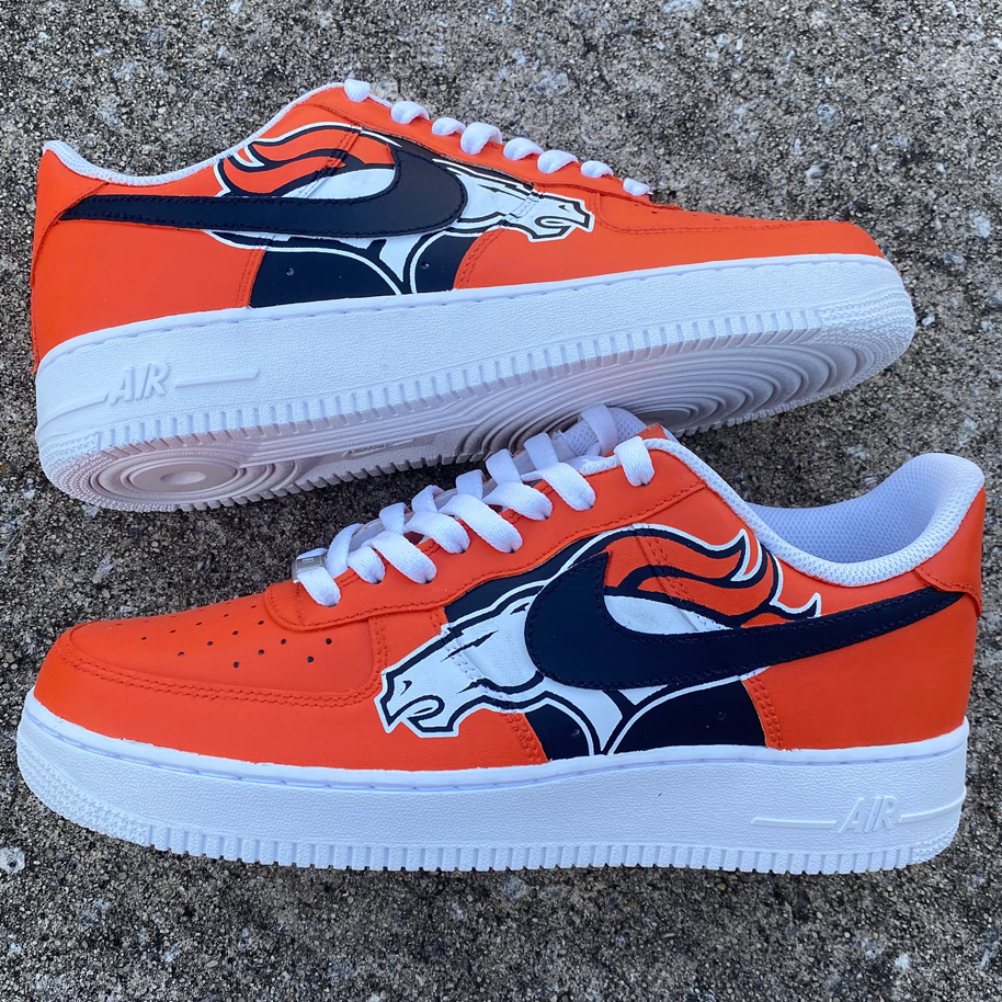 Custom NIKE Air Force 1's - Any Team (Style 1)
